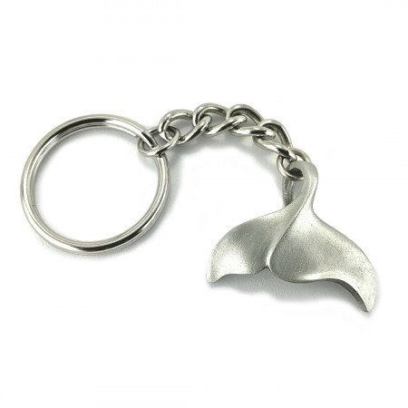 whale-tail-keychain-made-in-canada
