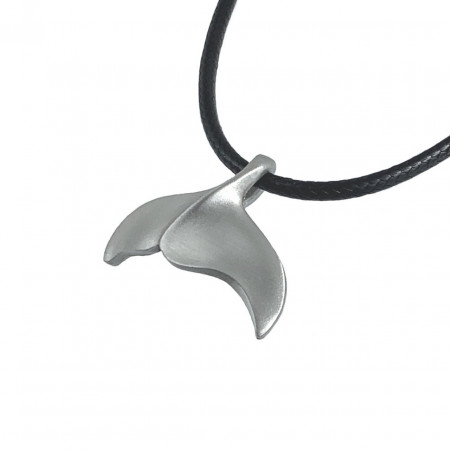 pewter-pendant-whale-tail-made-in-canada